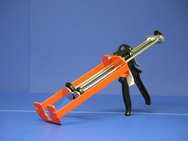 Dual Cartridge Applicator, set up as 2:1 ratio
