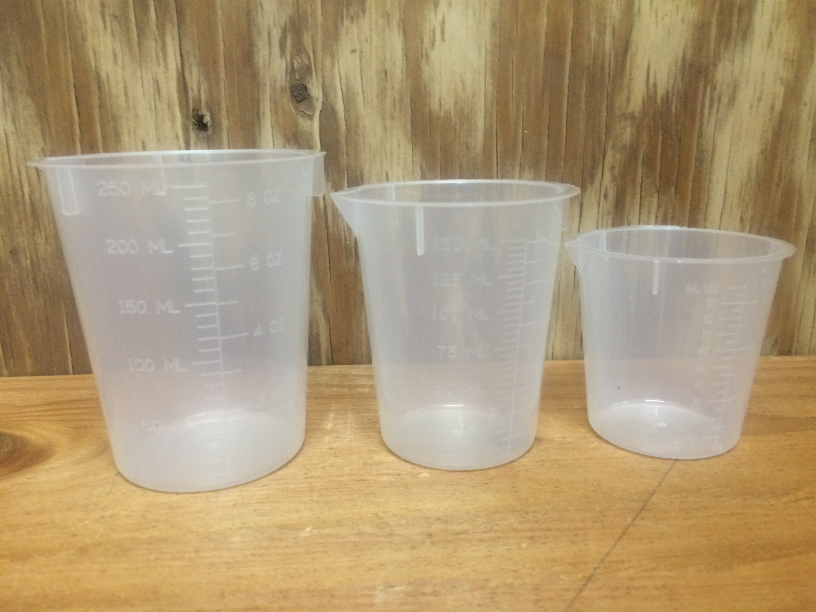 Disposable/Reusable Plastic Beaker